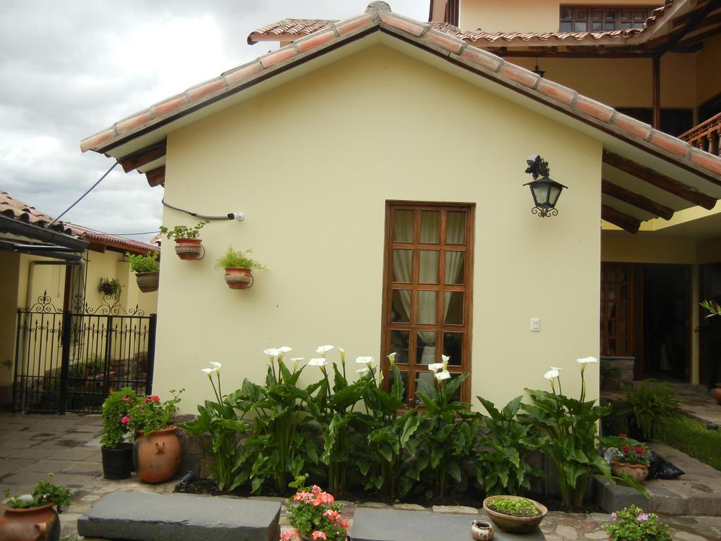 "Llipimpac Guesthouse" Cuzco Exterior photo